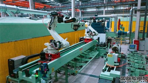 China COSCO Shipping Heavy Industries' first fully automated pipe processing intelligent assembly line has been put into operation